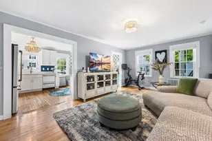 8 Bixby St, North Andover, MA 01845 - Photo 3