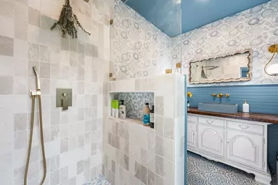 8 Bixby St #8, North Andover, MA 01845 - Photo 11