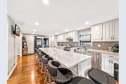 59 Maplewood Rd, Lynn, MA 01904 - Photo 13