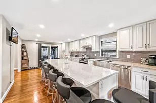 59 Maplewood Rd, Lynn, MA 01904 - Photo 13