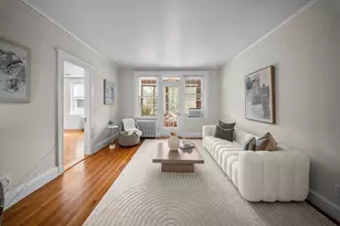2039 Commonwealth Ave, Boston, MA 02135 - Photo 5