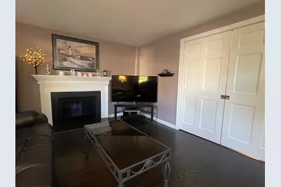 20 Charlton St, Sturbridge, MA 01566 - Photo 5