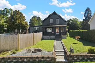 950 Glen St, New Bedford, MA 02745 - Photo 1