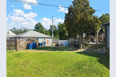 950 Glen St, New Bedford, MA 02745 - Photo 7