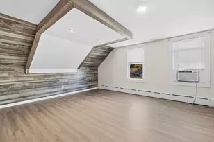 950 Glen St, New Bedford, MA 02745 - Photo 3