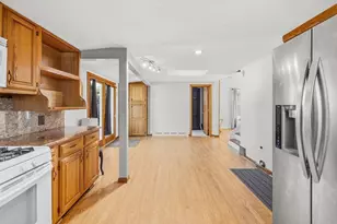 950 Glen St, New Bedford, MA 02745 - Photo 25