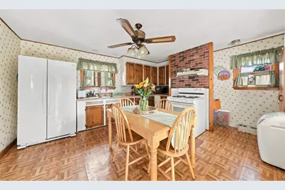326 Cedar St, New Bedford, MA 02740 - Photo 15