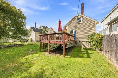 326 Cedar St, New Bedford, MA 02740 - Photo 5