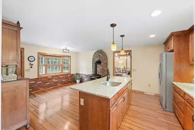 84 Chester Rd, Blandford, MA 01008 - Photo 9