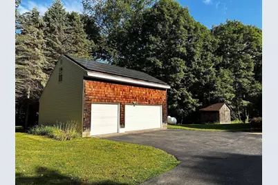 84 Chester Rd, Blandford, MA 01008 - Photo 3