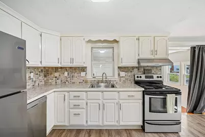 462 Concord St, Rockland, MA 02370 - Photo 9