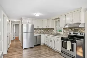 462 Concord St, Rockland, MA 02370 - Photo 11