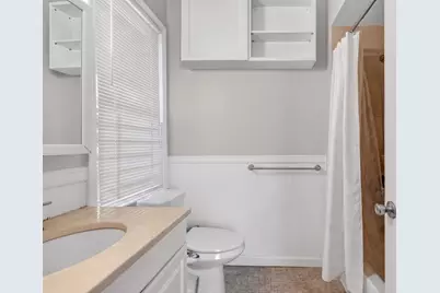 12 Schiller St, Boston, MA 02130 - Photo 5