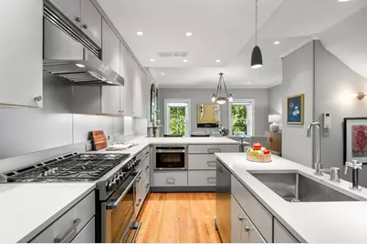 12 Rutland Square #3, Boston, MA 02118 - Photo 5