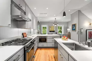 12 Rutland Sq, Boston, MA 02118 - Photo 5