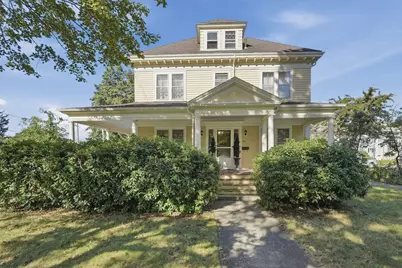 252 Main Street, Fairhaven, MA 02719 - Photo 1