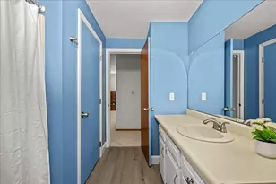 40 Lexington Rd, Millbury, MA 01527 - Photo 17