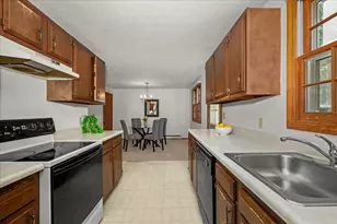 40 Lexington Rd, Millbury, MA 01527 - Photo 7