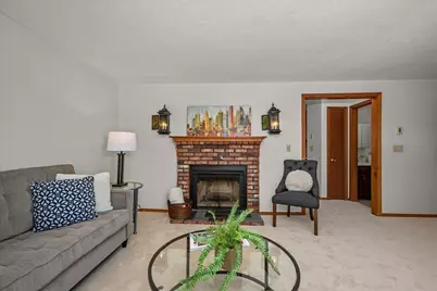 40 Lexington Road #40, Millbury, MA 01527 - Photo 3