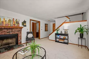 40 Lexington Rd, Millbury, MA 01527 - Photo 5
