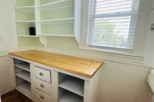 42 Nichols St, Chelsea, MA 02150 - Photo 3