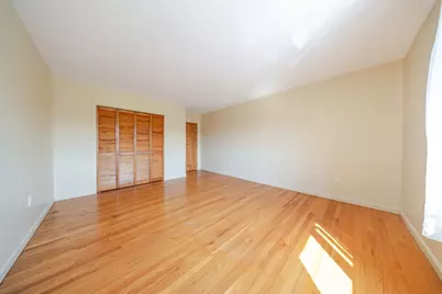 351 Pleasant St #9, Northampton, MA 01060 - Photo 15