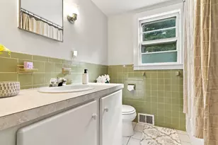 172 Telegraph Rd, Dennis, MA 02639 - Photo 19
