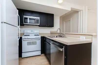 45-55 W Broadway #208, Boston, MA 02127 - Photo 5