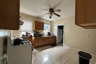 289 Thacher St, Milton, MA 02186 - Photo 5