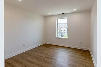 247 Pitman St, Fall River, MA 02723 - Photo 13