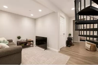 28-30 Cooper St #1, Boston, MA 02113 - Photo 7