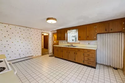 11 Prospect St, Spencer, MA 01562 - Photo 17