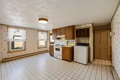 11 Prospect St, Spencer, MA 01562 - Photo 15