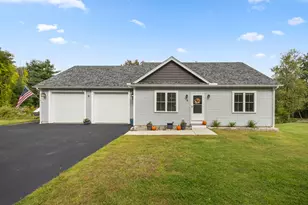 4 McCarthy Rd, North Brookfield, MA 01535 - Photo 1