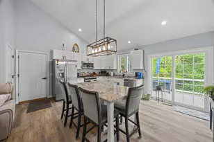4 McCarthy Rd, North Brookfield, MA 01535 - Photo 7