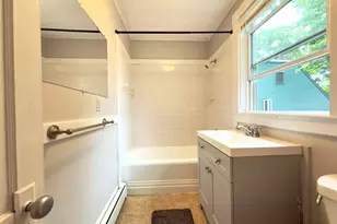 4 Sherman St, Cambridge, MA 02138 - Photo 7