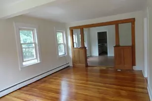 321 Main St, Townsend, MA 01469 - Photo 5
