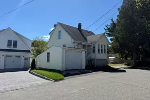 3 Somerville Ave, Braintree, MA 02184 - Photo 3
