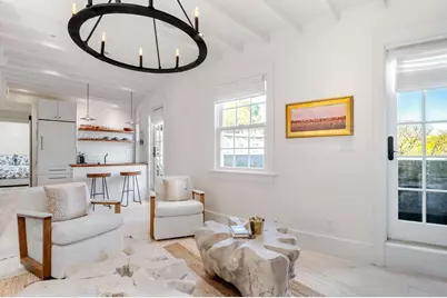 5 West Hill Place #D, Boston, MA 02114 - Photo 3