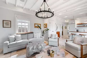 5 W Hill Pl, Boston, MA 02114 - Photo 1