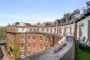 5 W Hill Pl, Boston, MA 02114 - Photo 13