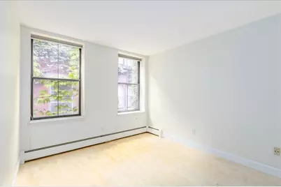 14 Hancock St. #4, Boston, MA 02111 - Photo 17