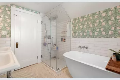 45 Summit Ave, Salem, MA 01970 - Photo 25