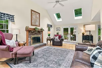 7 Trout Brook Way, Shirley, MA 01464 - Photo 5