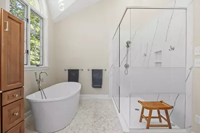 101 Diniz Drive, Raynham, MA 02767 - Photo 27