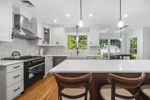 101 Diniz Dr, Raynham, MA 02767 - Photo 11