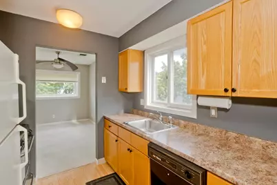 551 Nassau Dr #551, Springfield, MA 01129 - Photo 9