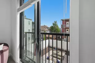 656 Saratoga, Boston, MA 02128 - Photo 9
