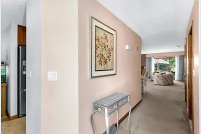 22 Hawthorne Vlg #D, Franklin, MA 02038 - Photo 5