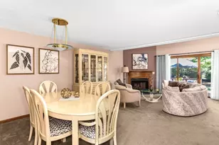 22 Hawthorne Village, Franklin, MA 02038 - Photo 13